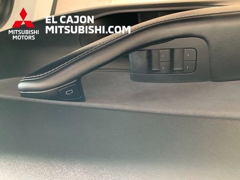 Used 2021 Tesla Model Y Long Range image 11