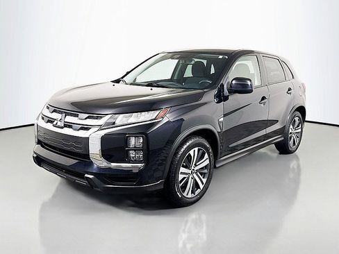 Used 2024 Mitsubishi Outlander Sport SE image 3