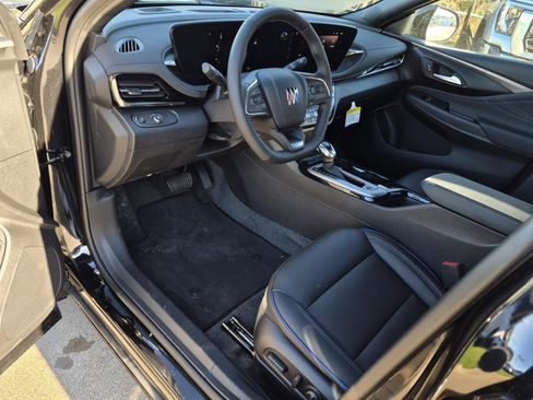 New 2026 Buick Envista Sport Touring w/ Convenience I Package FWD image 9