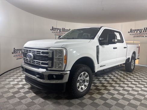 Used 2023 Ford F250 XLT w/ FX4 Off-Road Package image 1