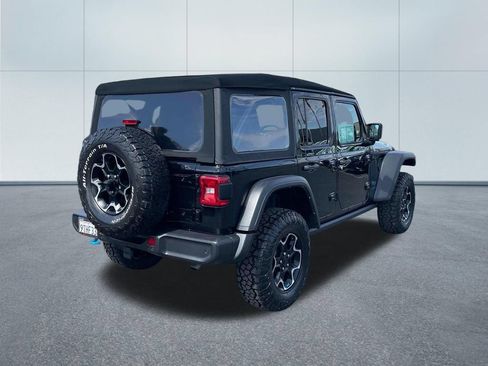 Used 2022 Jeep Wrangler Unlimited Rubicon 4xe w/ Safety Group AWD/4WD image 4