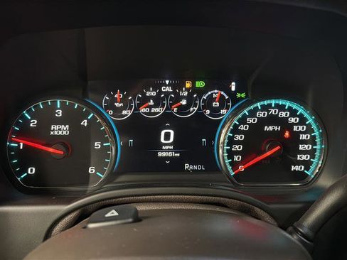 Used 2017 Chevrolet Suburban Premier image 16