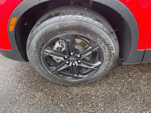 Used 2024 Chevrolet Blazer LT w/ Convenience Package image 3