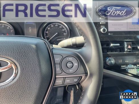 Used 2024 Toyota Camry SE image 15