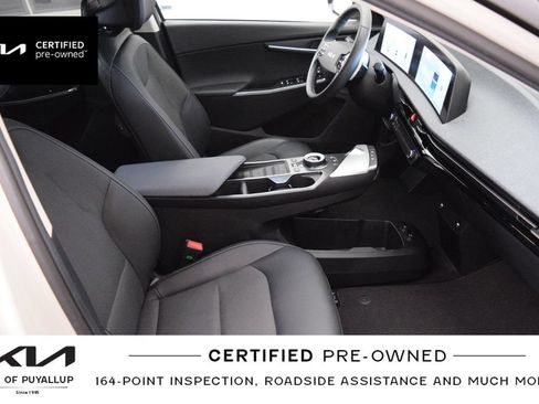 Certified 2024 Kia EV6 Light AWD/4WD image 17
