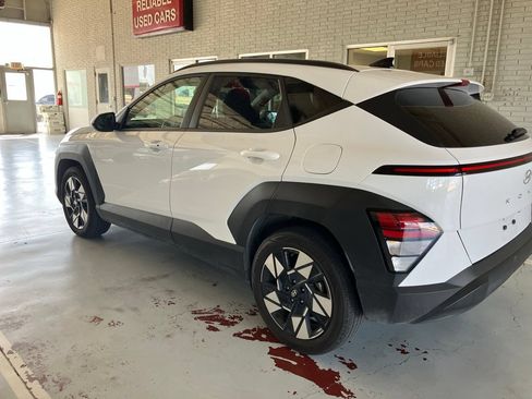 Used 2025 Hyundai Kona SEL FWD image 6