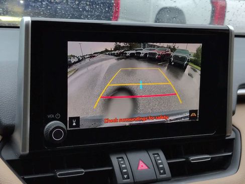 Used 2025 Toyota RAV4 XLE Premium FWD image 20
