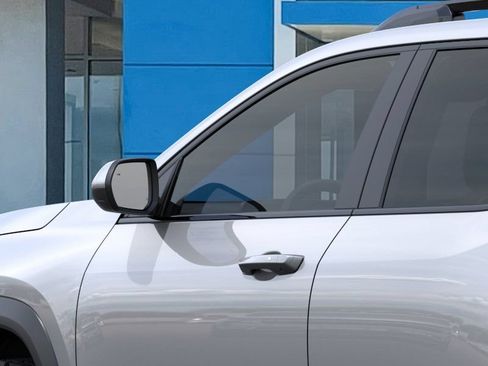 New 2026 Chevrolet Equinox ACTIV FWD image 12