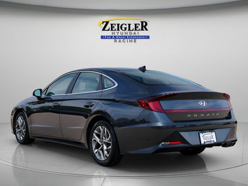 Certified 2023 Hyundai Sonata SEL w/ Convenience Package FWD image 5