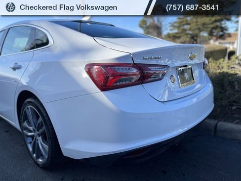 Used 2024 Chevrolet Malibu LT image 11