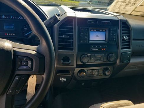 Certified 2020 Ford F350 XL RWD image 21