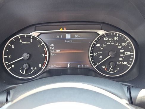 Used 2023 Nissan Altima 2.5 SL FWD image 31