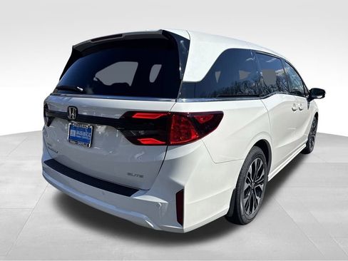 New 2026 Honda Odyssey Elite image 8