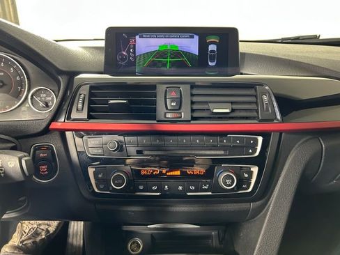 Used 2014 BMW 428i xDrive Convertible image 23