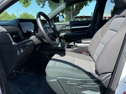 Used 2026 GMC Terrain Elevation AWD/4WD image 15