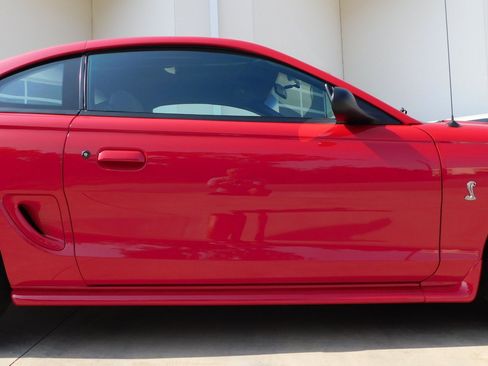 Used 1995 Ford Mustang GT RWD image 28