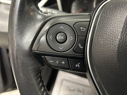 Used 2022 Toyota Corolla SE image 12