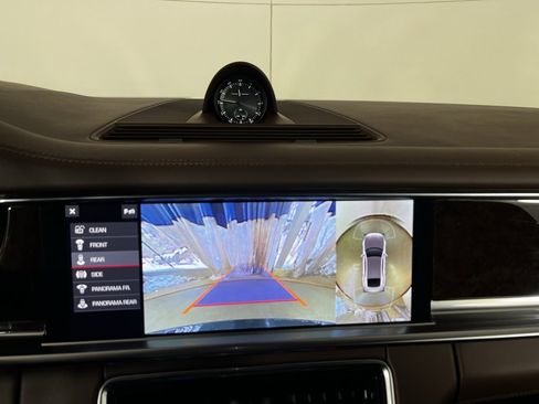 Certified 2021 Porsche Panamera Turbo S image 33