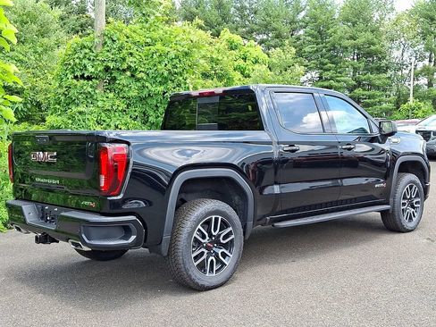 New 2026 GMC Sierra 1500 AT4 w/ AT4 Premium Package AWD/4WD image 4