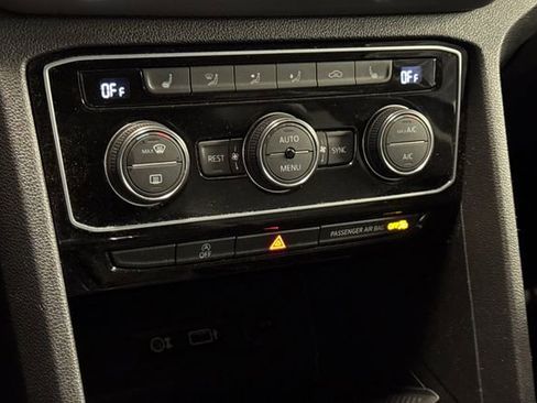 Used 2018 Volkswagen Atlas SEL image 25