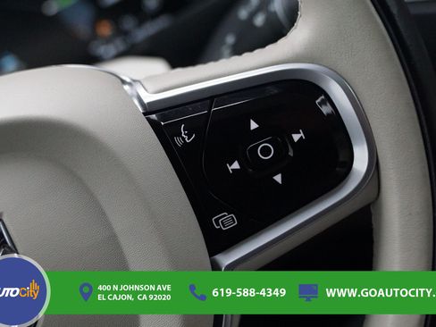 Used 2022 Volvo XC90 T8 Inscription w/ Advanced Package AWD/4WD image 24