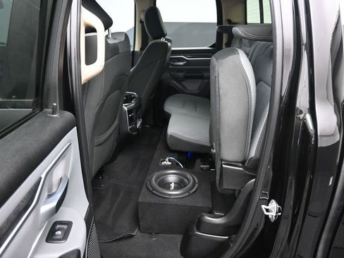 Used 2019 RAM 1500 Big Horn AWD/4WD image 35