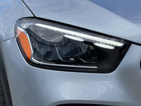 Certified 2025 Mercedes-Benz GLE 350 4MATIC image 11