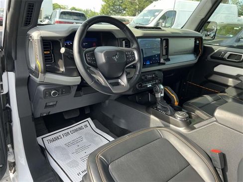 Used 2021 Ford Bronco Badlands image 16