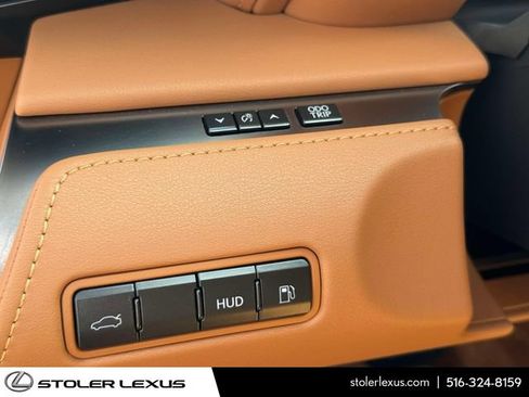 Used 2023 Lexus LC 500 Convertible w/ Touring Package RWD image 24