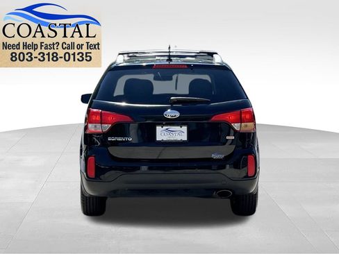 Used 2014 Kia Sorento LX FWD image 12