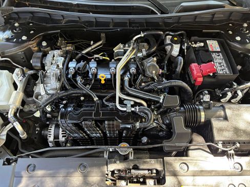 Used 2026 Nissan Altima 2.5 SV FWD image 31
