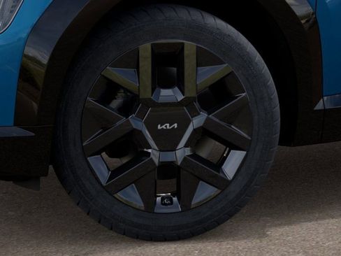 New 2026 Kia EV9 Land w/ Nightfall Edition Package AWD/4WD image 9
