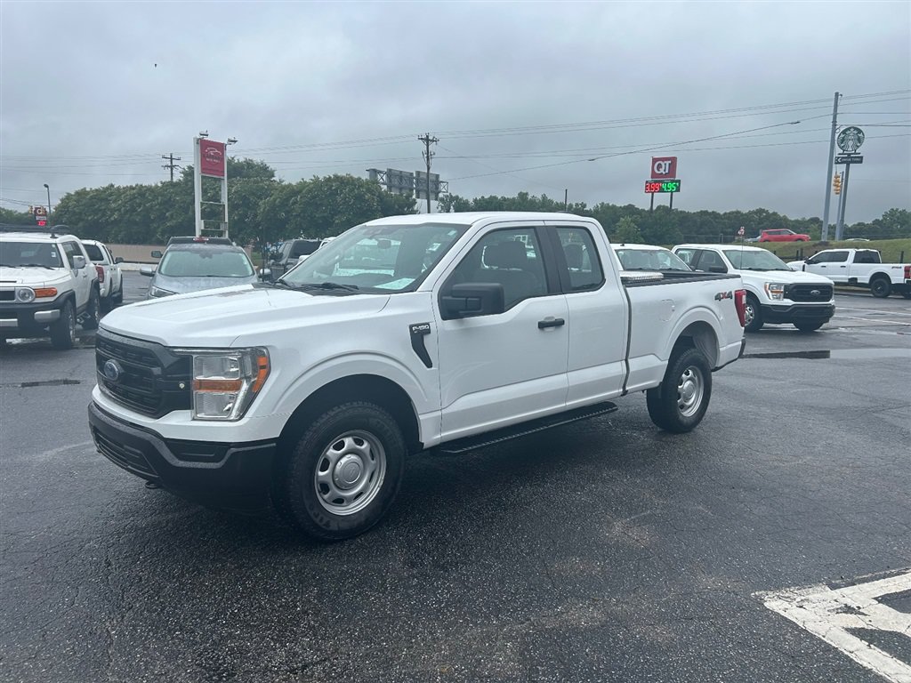 Used 2022 Ford F150 XL w/ Equipment Group 101A High AWD/4WD image 2