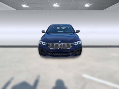 Used 2021 BMW M550i xDrive w/ Dynamic Handling Package image 6