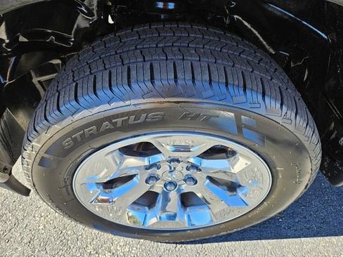 Used 2024 RAM 1500 Laramie image 20