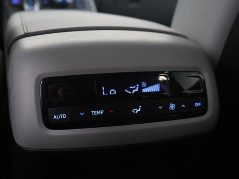 Used 2025 Hyundai Palisade SEL AWD/4WD image 17