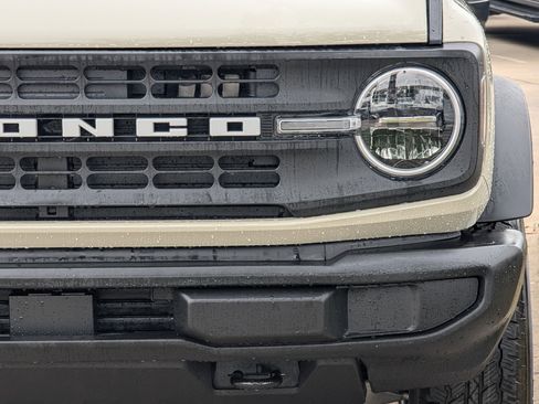 New 2026 Ford Bronco Big Bend AWD/4WD image 8