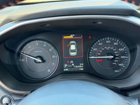 Used 2020 Subaru Crosstrek 2.0i Premium w/ Moonroof Package 2 AWD/4WD image 10