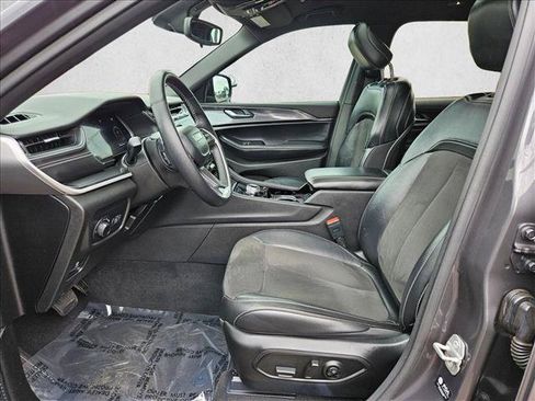 Used 2021 Jeep Grand Cherokee L Laredo AWD/4WD image 21