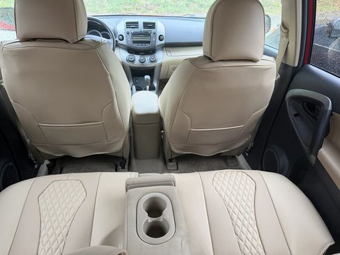 Used 2011 Toyota RAV4 4WD w/ Base L4 Extra Value Pkg image 19