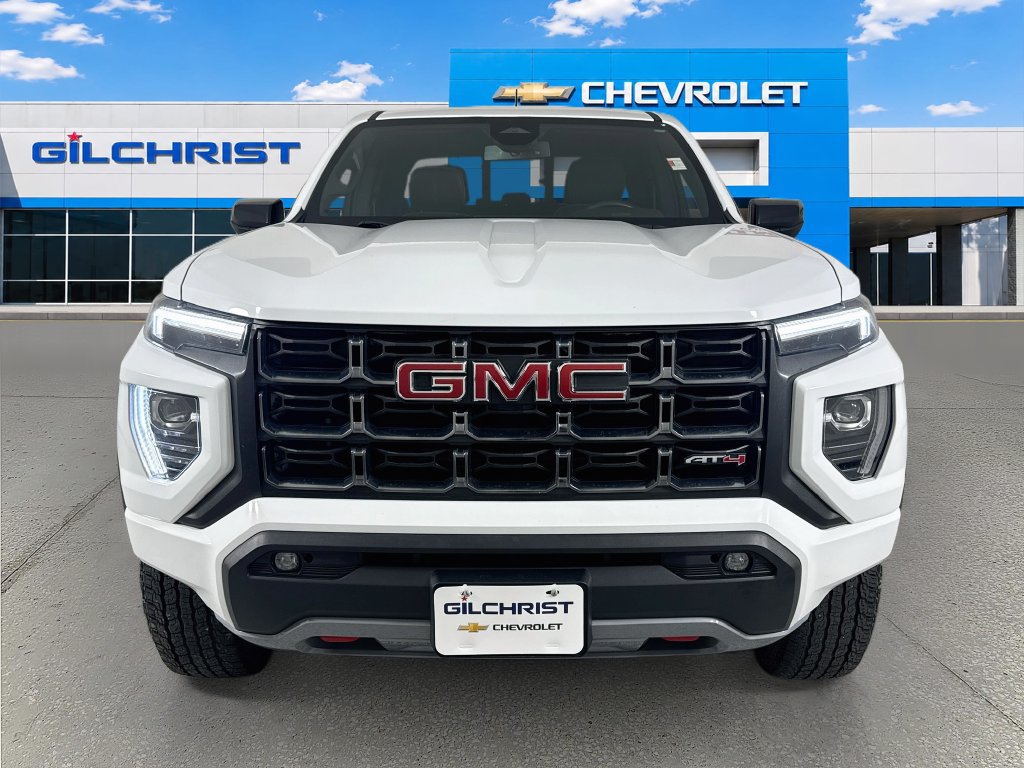 Used 2024 GMC Canyon AT4 AWD/4WD image 2