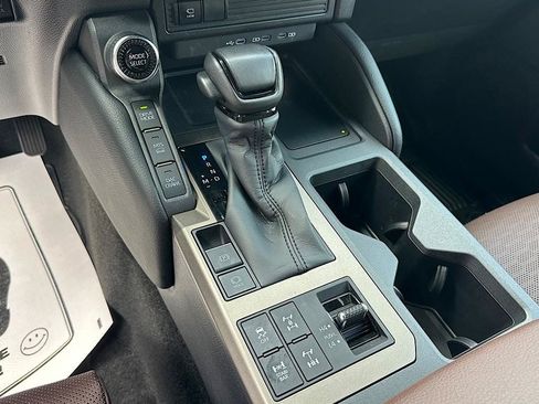 Certified 2025 Toyota Land Cruiser w/ Premium Package AWD/4WD image 23