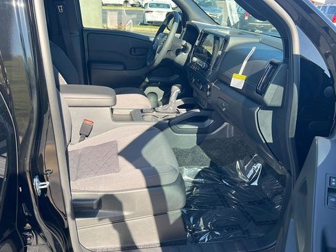 New 2026 Nissan Frontier SV w/ SV Convenience Package AWD/4WD image 13