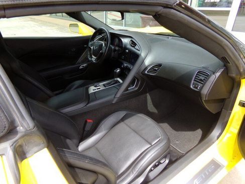 Used 2016 Chevrolet Corvette Stingray Convertible w/ 2LT Preferred Equipment Group image 26