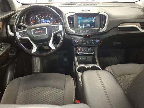 Used 2019 GMC Terrain AWD SLE w/ Convenience Package w/ Driver Convenience Package image 9
