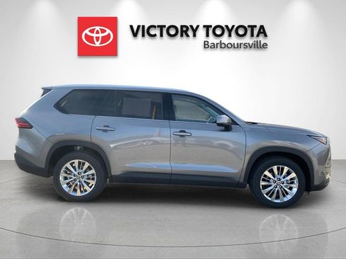 New 2026 Toyota Grand Highlander AWD image 6