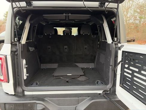 Used 2023 Ford Bronco Wildtrak AWD/4WD image 12