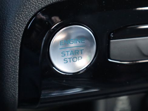 New 2025 Ford Escape ST-Line w/ Tech Pack #1 image 19