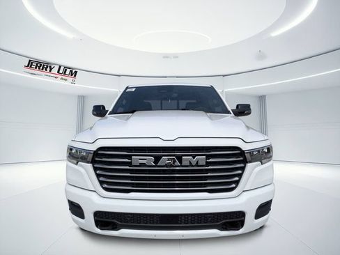New 2026 RAM 1500 Laramie w/ Laramie Preferred Package AWD/4WD image 8