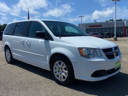Used 2017 Dodge Grand Caravan SE w/ Power Window Group